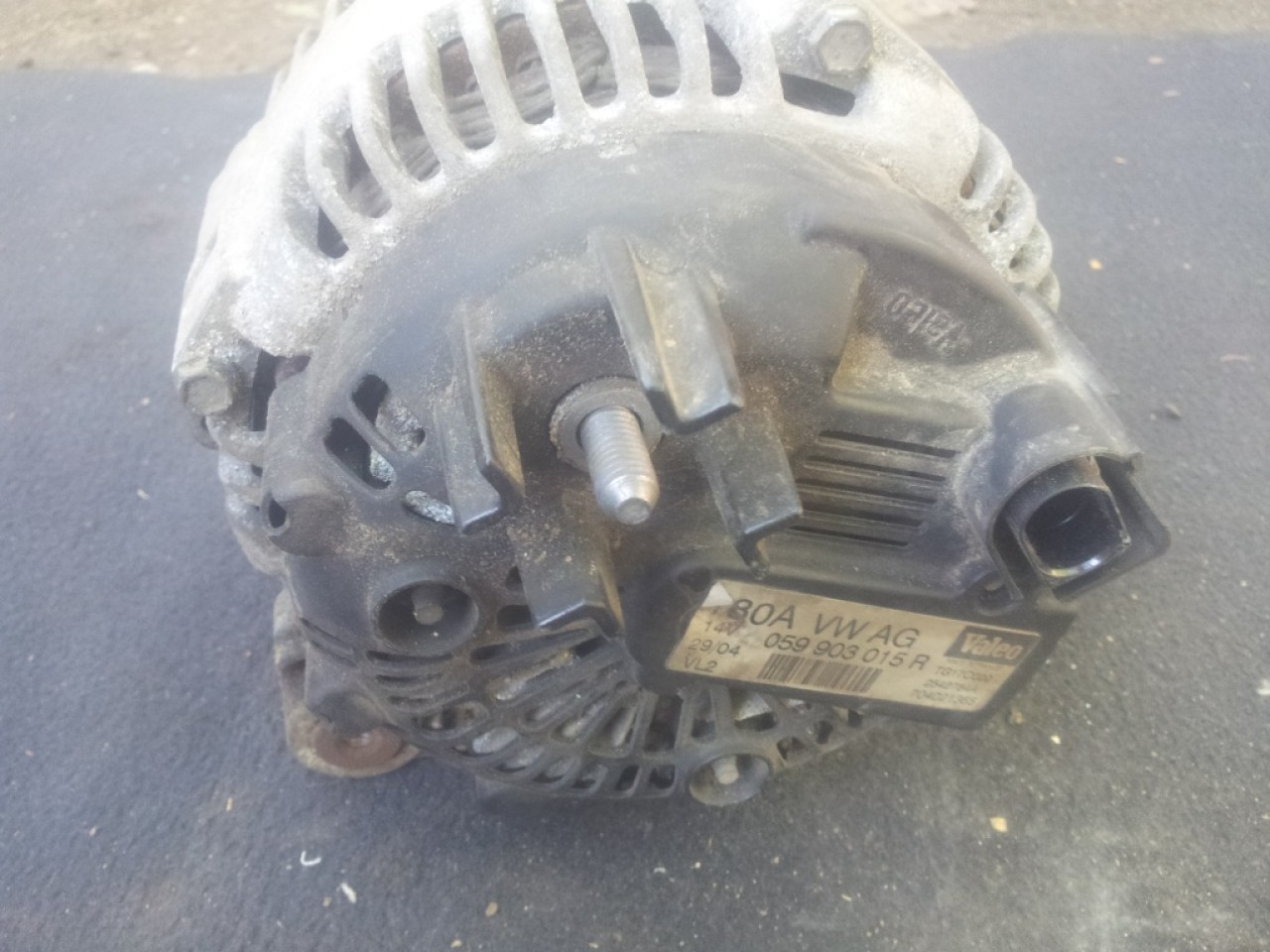 Alternator Audi A6 4f 2 7 Tdi Bpp 180 De Cai Cod 059903015r