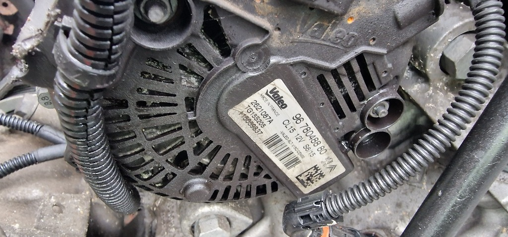 Alternator Citroen Peugeot 1.6HDI 9678048880 an 2015