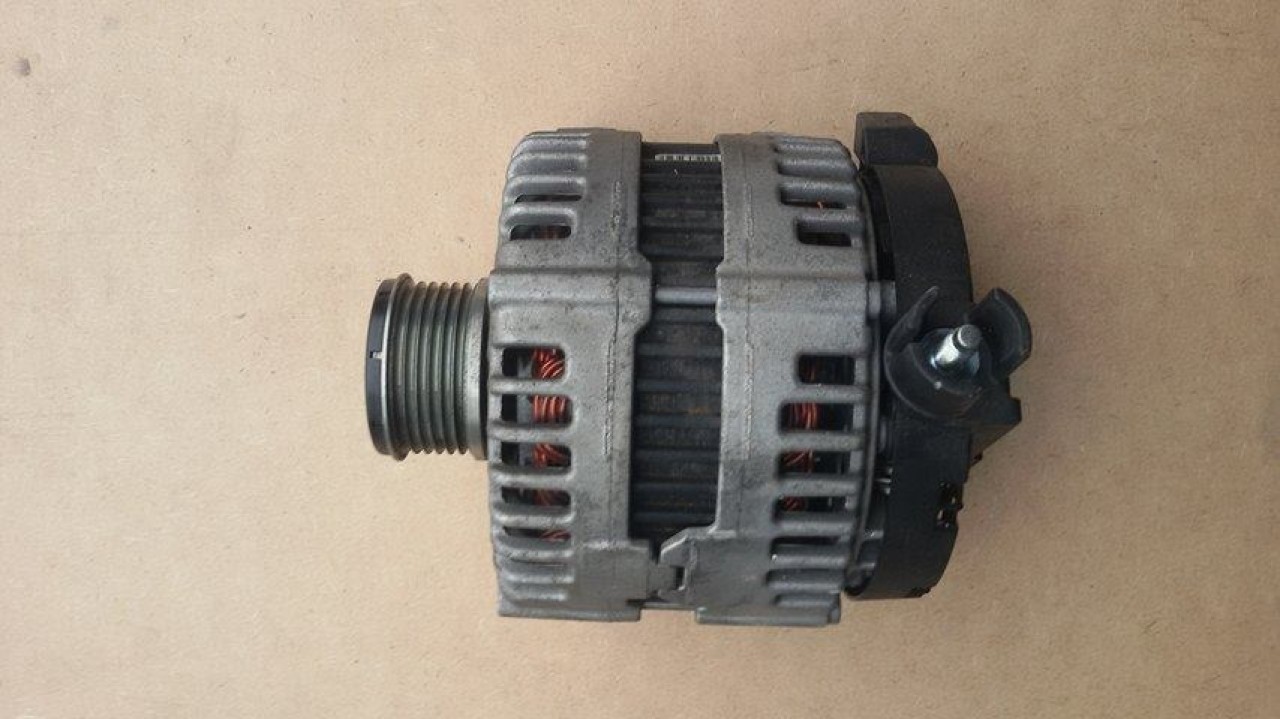 Alternator cod 6g9n-10300-yc 0121715024 range rover evoque 2.2 diesel