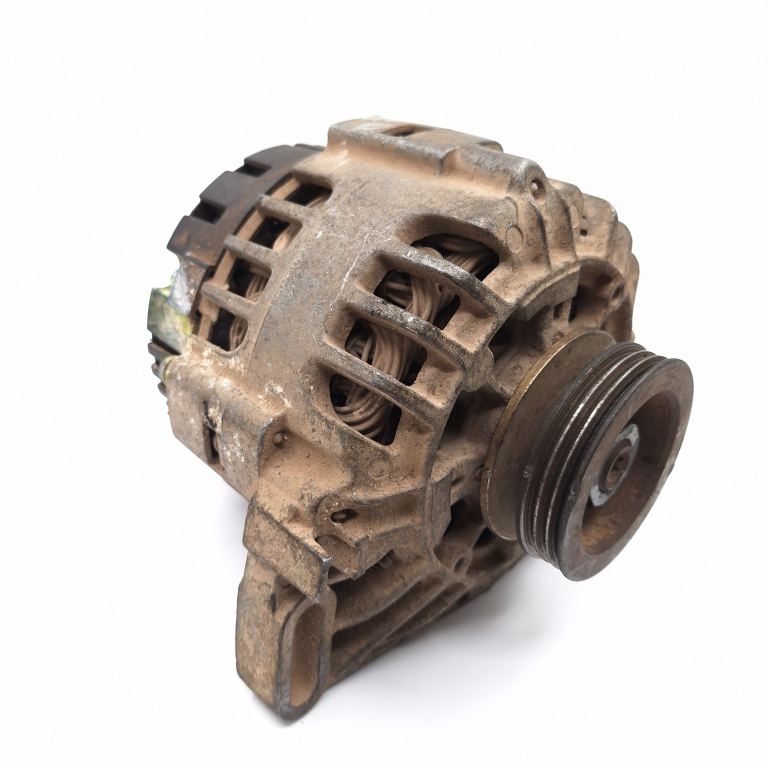 Alternator Dacia Logan (Ls) 2004-2012 1.2 16V D4F 732 Benzina 8200660044, 8200660044-B, 8200-660-044-B, 2543553C, 310053395, Sg9B107, 33010 Valeo