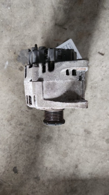 Alternator Dacia Logan MCV 0.9 Tce H4B 408 2014 Cod : 231000091R