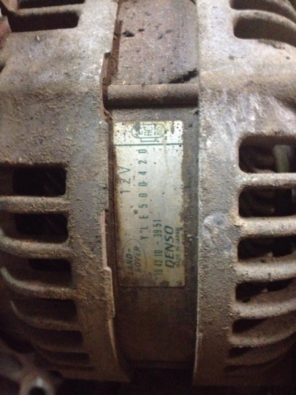 Alternator denso cod 1042103951 range rover sport 2.7d