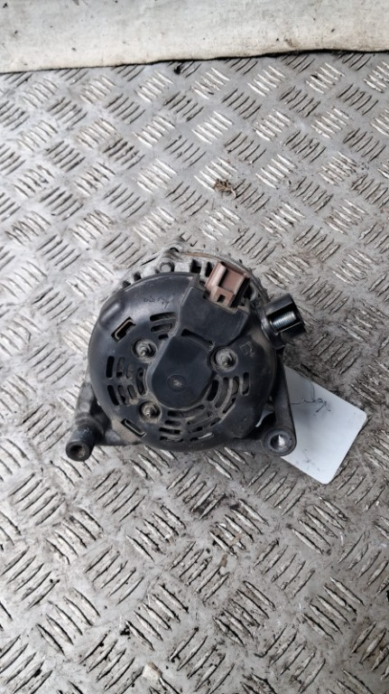 Alternator Ford Focus 2 an 2012 cod 8M5T-10300-YB
