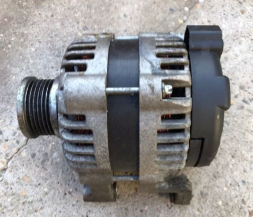 Alternator generator Opel Adam 1.2 1.4 i benzina dezmembrez