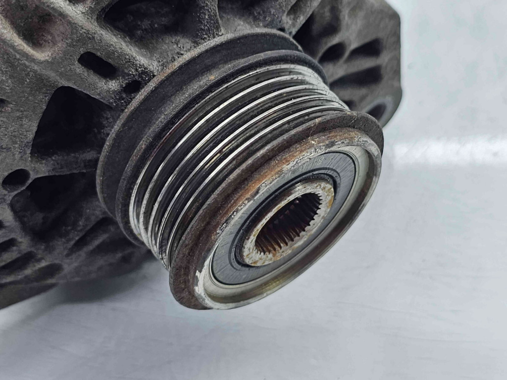 Alternator Hyundai Accent 3 (MC) [Fabr 2005-2008] 37300-2A110 1.5 CRDI D4FA 81KW / 110CP