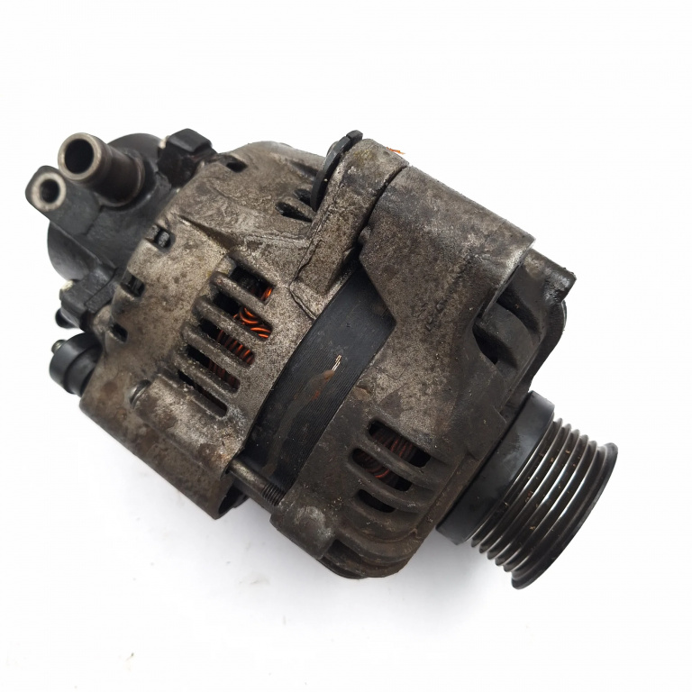 Alternator Hyundai Santa Fe 1 (Sm) 2000-2006 2.0 Crdi D4Ea Motorina 3730027031, 021319311, 37300-27031, 02131-9311 Denso