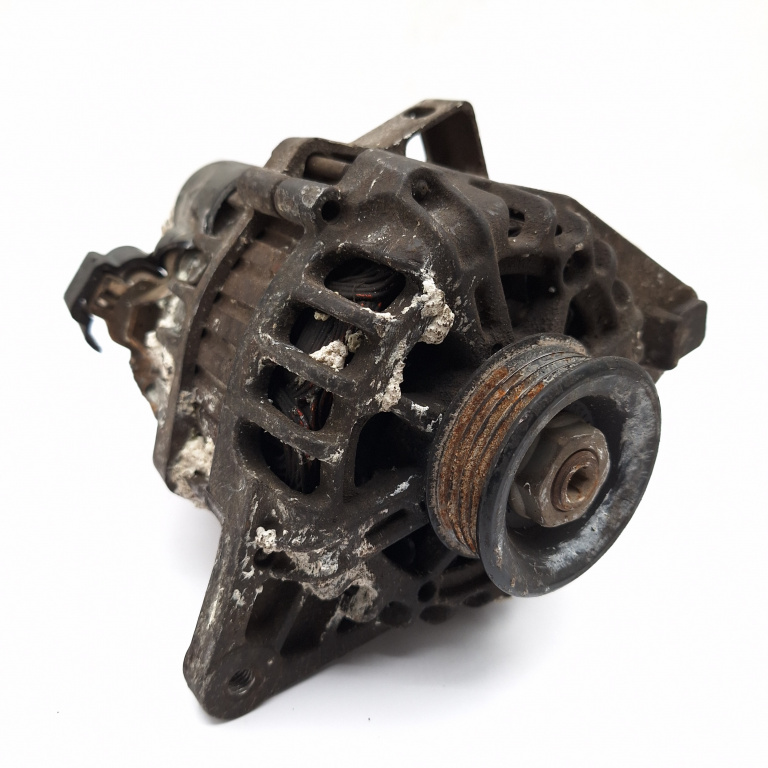 Alternator Hyundai Tucson (Jm) 2004-2010 2.0 G4Gc Benzina 3730022650, A0002655022, 2655022 Valeo
