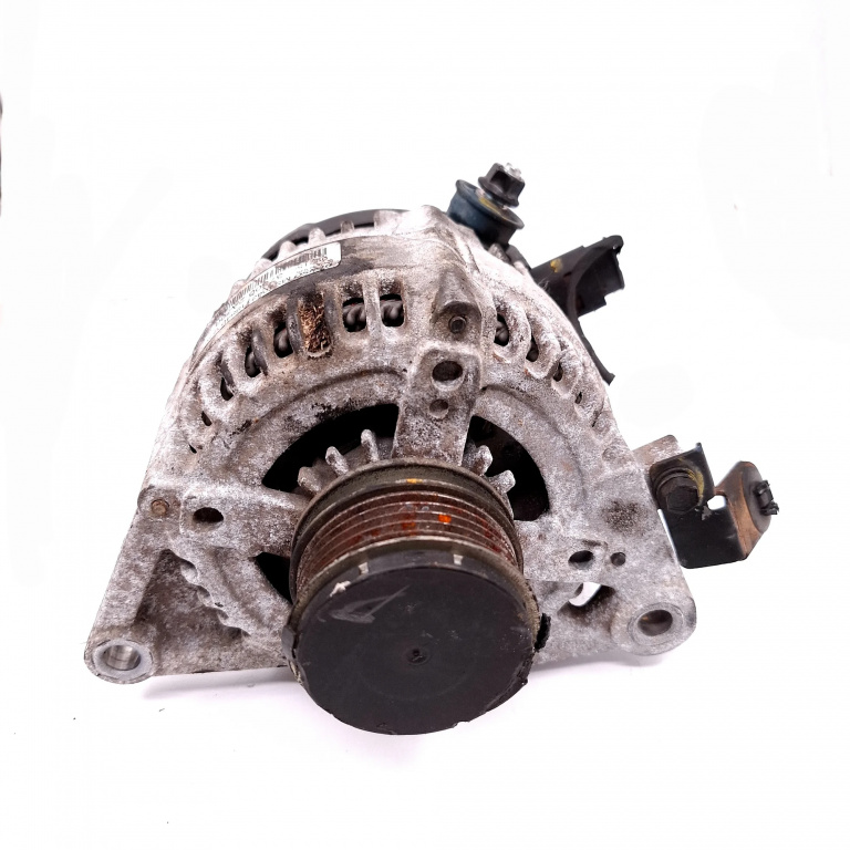Alternator Kia Ceed (Jd) 2012 > 1.6 Crdi 110 D4Fb Motorina 373002A700, Ms1042118840, 135V130A Denso