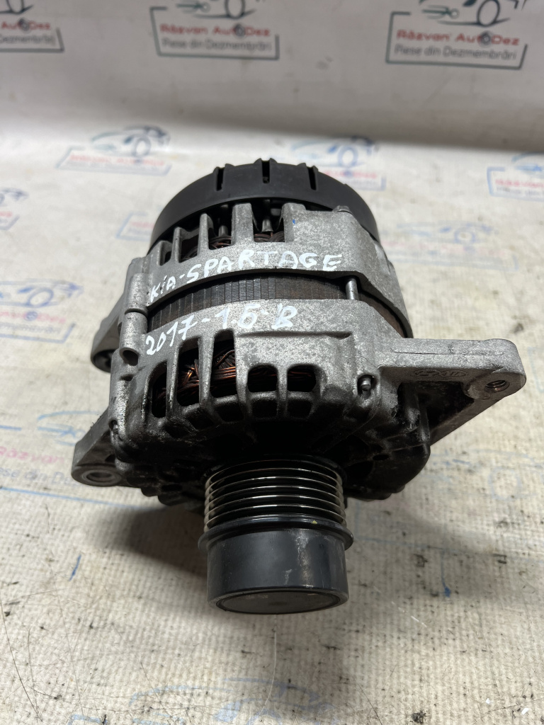 Alternator Kia Sportage 1.6 Benzina 2017, 373002B960