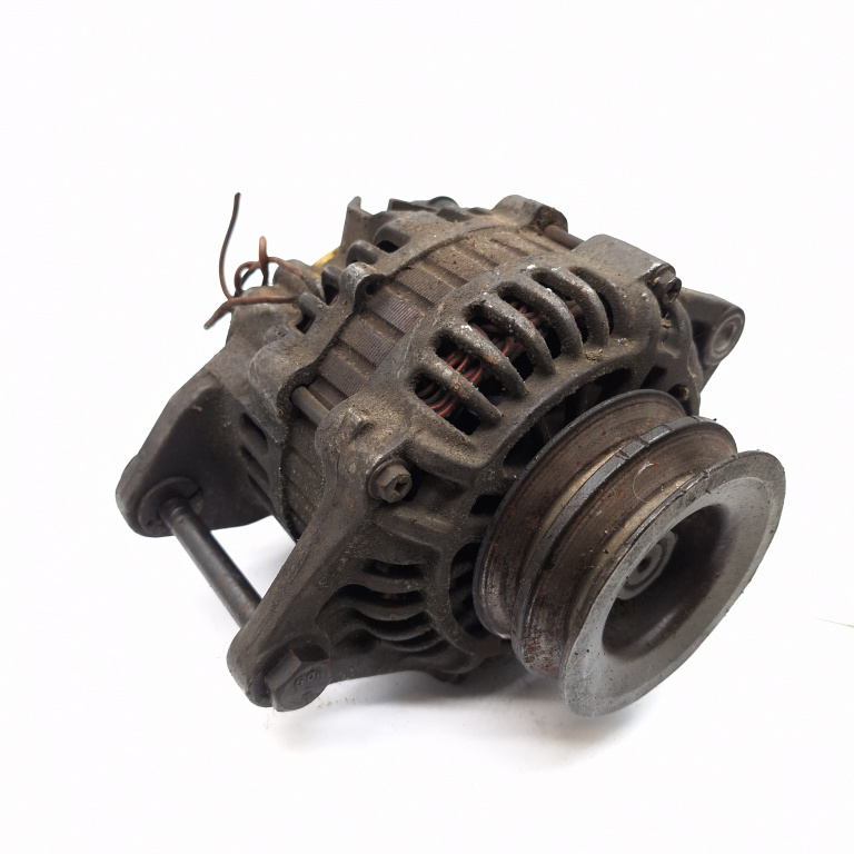 Alternator Mazda B-Serie (Uf) 1985-1999 2.5 D Motorina A2Tb0091, 12V70A7703, Z599