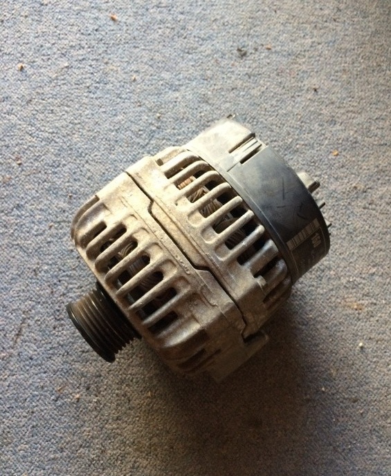 Alternator Mercedes A0111543202