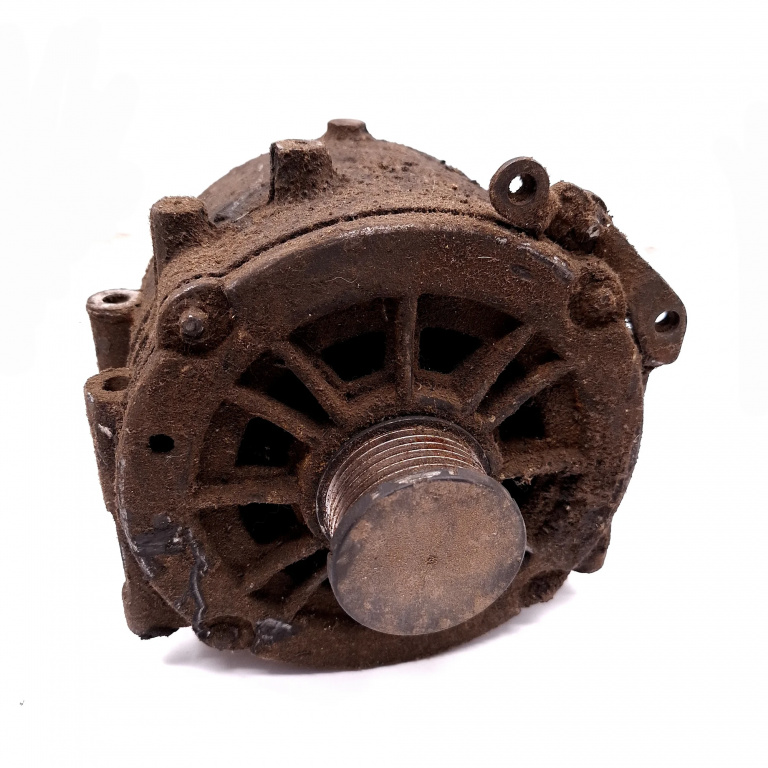 Alternator Mercedes-Benz C-Class (W203) 