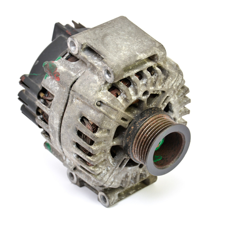 Alternator Mercedes-Benz S-Class (W221) 2005-2013 S 400 Hybrid (221.095, 221.195) M 272.974 Hybrid A0141542802 Valeo
