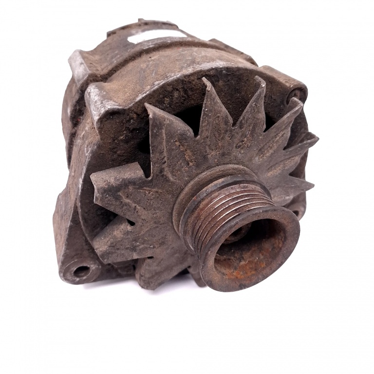 Alternator Mercedes-Benz Sprinter (W903) 1998-2005 0310000062, 1197311090, El14V4C Beru