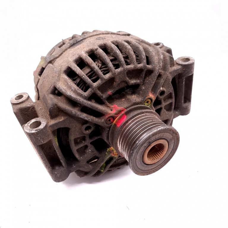 Alternator Mercedes-Benz Vito / Viano (W639) 2003-2014 120 Cdi Motorina 0124625006, A0131541002 Bosch