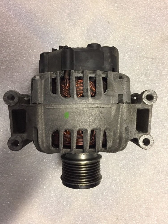 Alternator Mercedes C class W204 A2711541402