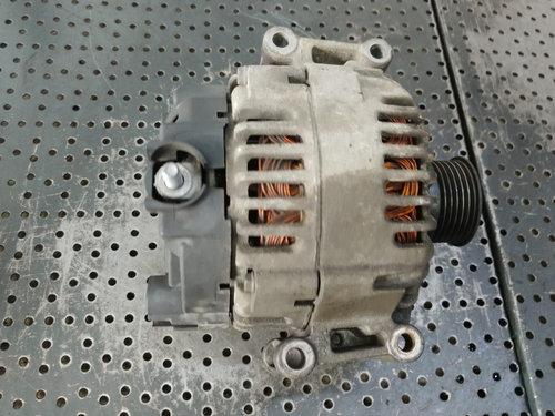 Alternator mercedes c-class w220 2.2 cdi w204 e-class w212 vito a0009060401