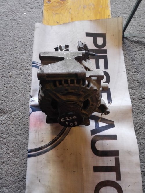Alternator Mercedes E class w211 A0131549002