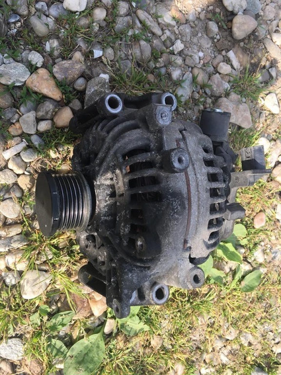 Alternator Mercedes E class w211 an 2002