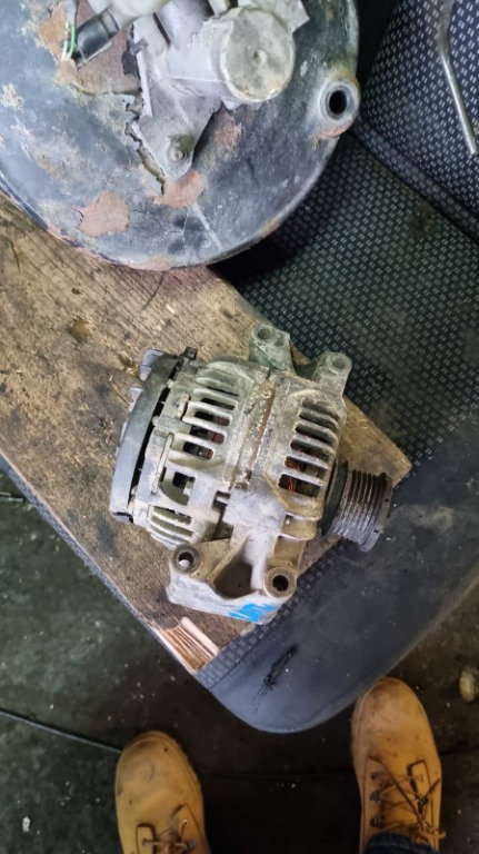 Alternator Mercedes Sprinter 2.2 din 2008