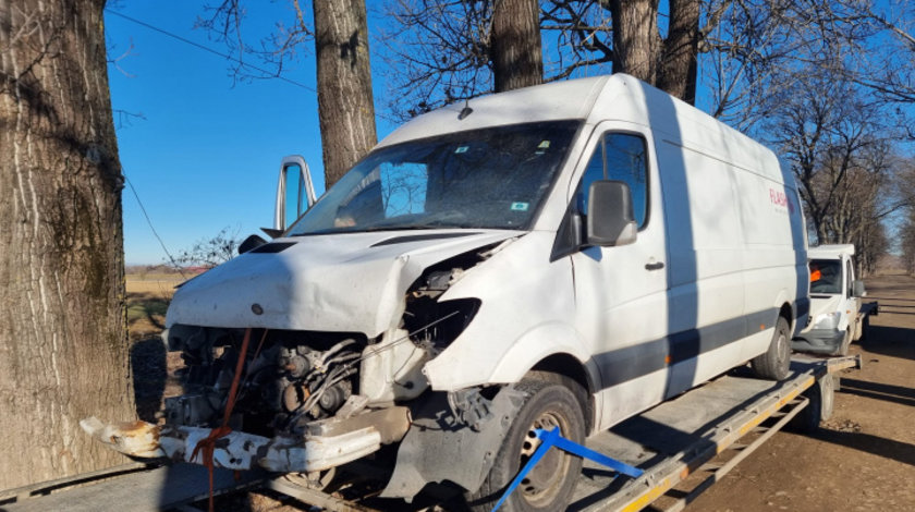 Alternator Mercedes Sprinter 906 2012 autoutilitara 2.2 diesel