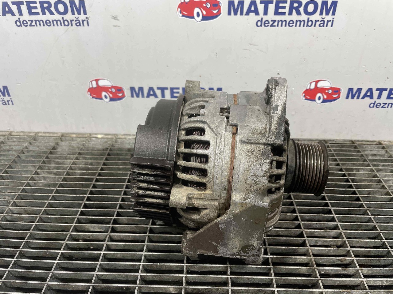 ALTERNATOR MERCEDES VARIO 4.2 TD - (1996