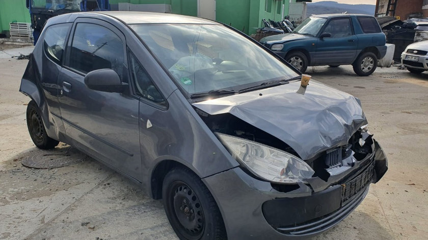 Alternator Mitsubishi Colt 2006 4 hatchback 1.1 benzina