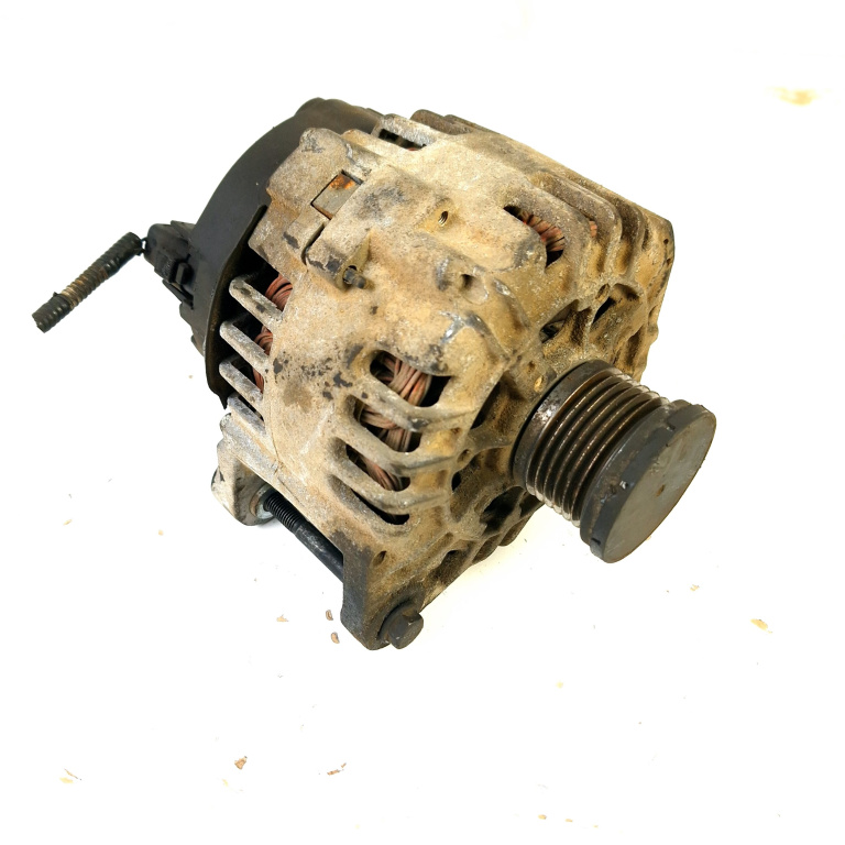 Alternator Mitsubishi SPACE STAR (DGA) 1998 - 2005 Motorina