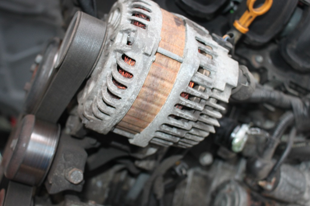 Alternator Nissan Qashqai J10 1.6b 2006-2013 23100BC00A