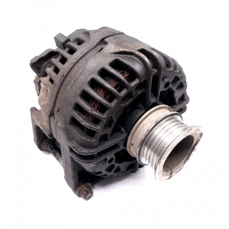 Alternator Opel Astra G 1998-2009 1.6 Z 16 Xep Benzina 0124425020, 55556067 Bosch