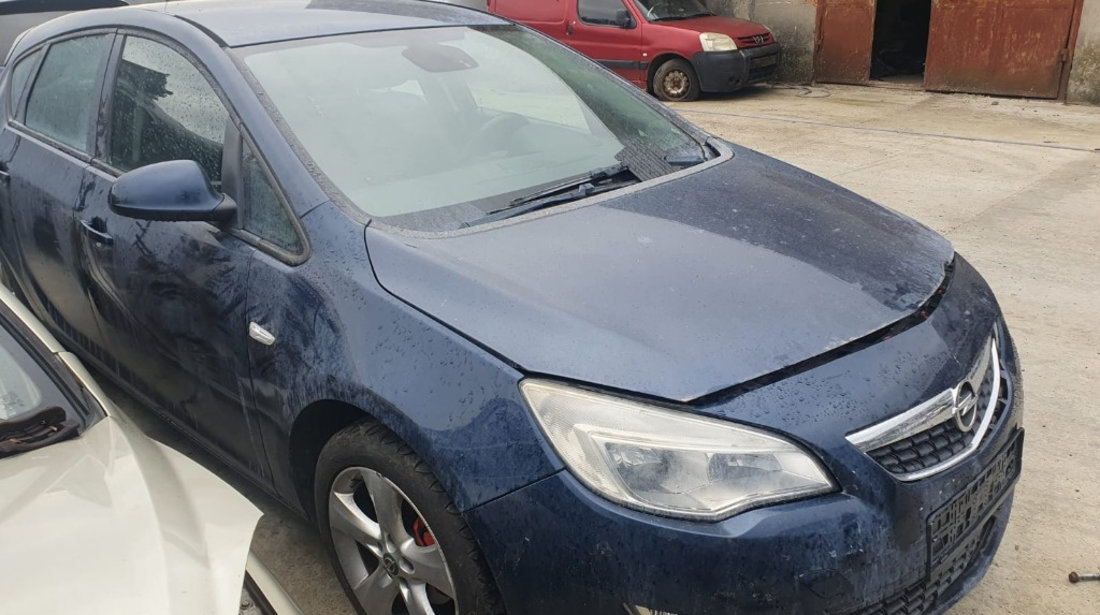 Alternator Opel Astra J 2011 hatchback 1.3 cdti