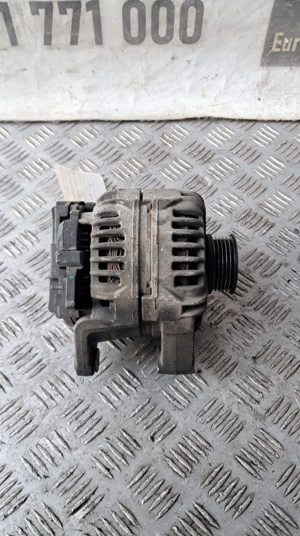 Alternator Opel Corsa D 1.4 16V Z14XEP an fab. 2007 cod 55556069 / 0124425024