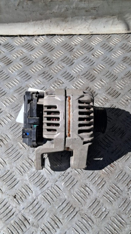 Alternator Opel Meriva 1.4 benzina an 2006 cod motor Z14XEP cod 0124325171 / 13222930