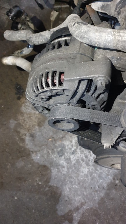 Alternator Opel Vectra C 2003 Limuzină 2.2