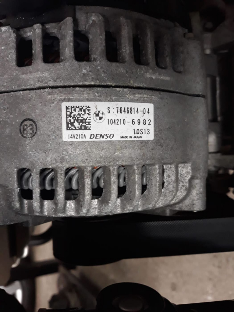 Alternator original Denso BMW X3 (F25) sDrive18d 2.0 150 cai cod piesa : 7646814