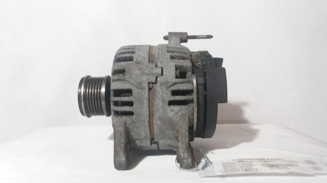 Alternator Renault 1.5dci cod 8200390675 8200 390 675 Bosch 0124425071 0 124 425 071