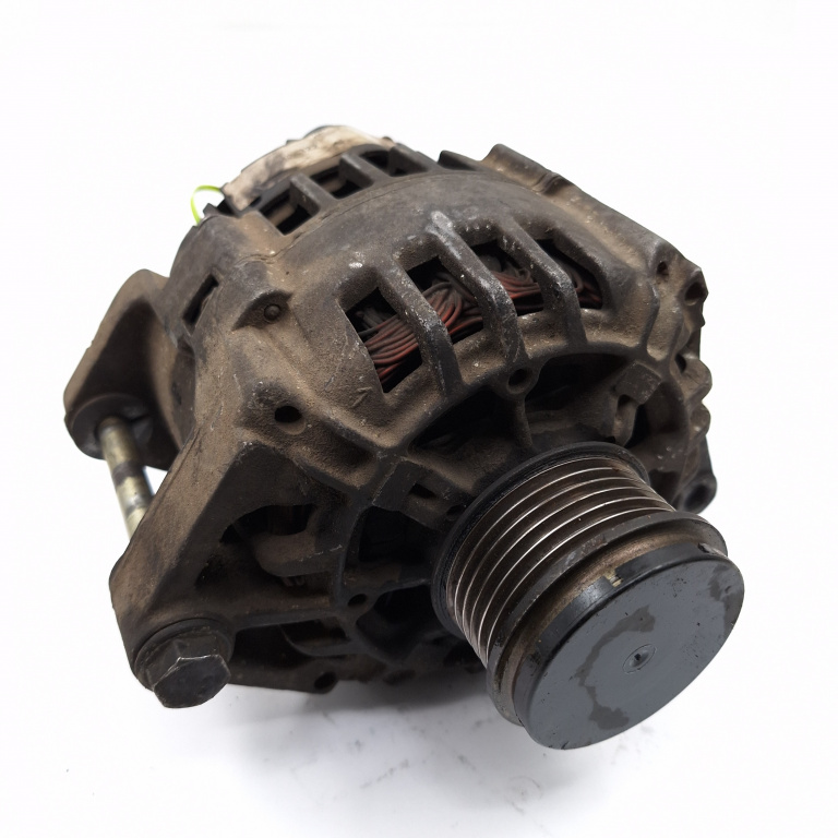 Alternator Renault Megane 1 1995-2002 1.9 Dci (Ka05, Ka1F) F9Q 732 Motorina S542466A, Sg10B019, 00043946, 2542466 Valeo