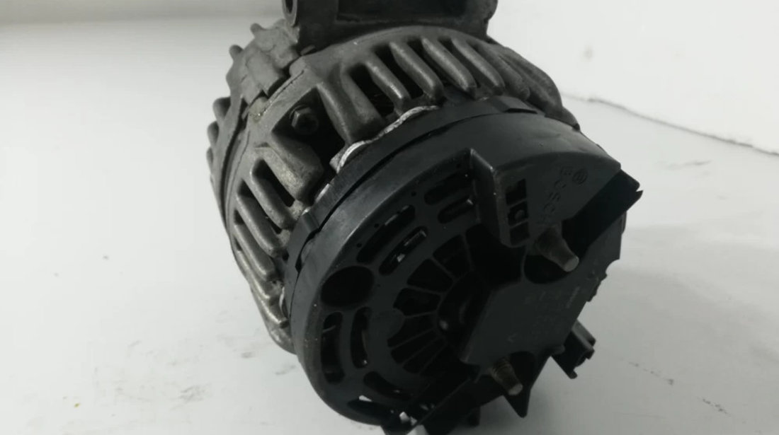 Alternator Renault Megane 1 cod motor F9QA7 motorizare 1.6 16V EURO 4 cod 06073012640B