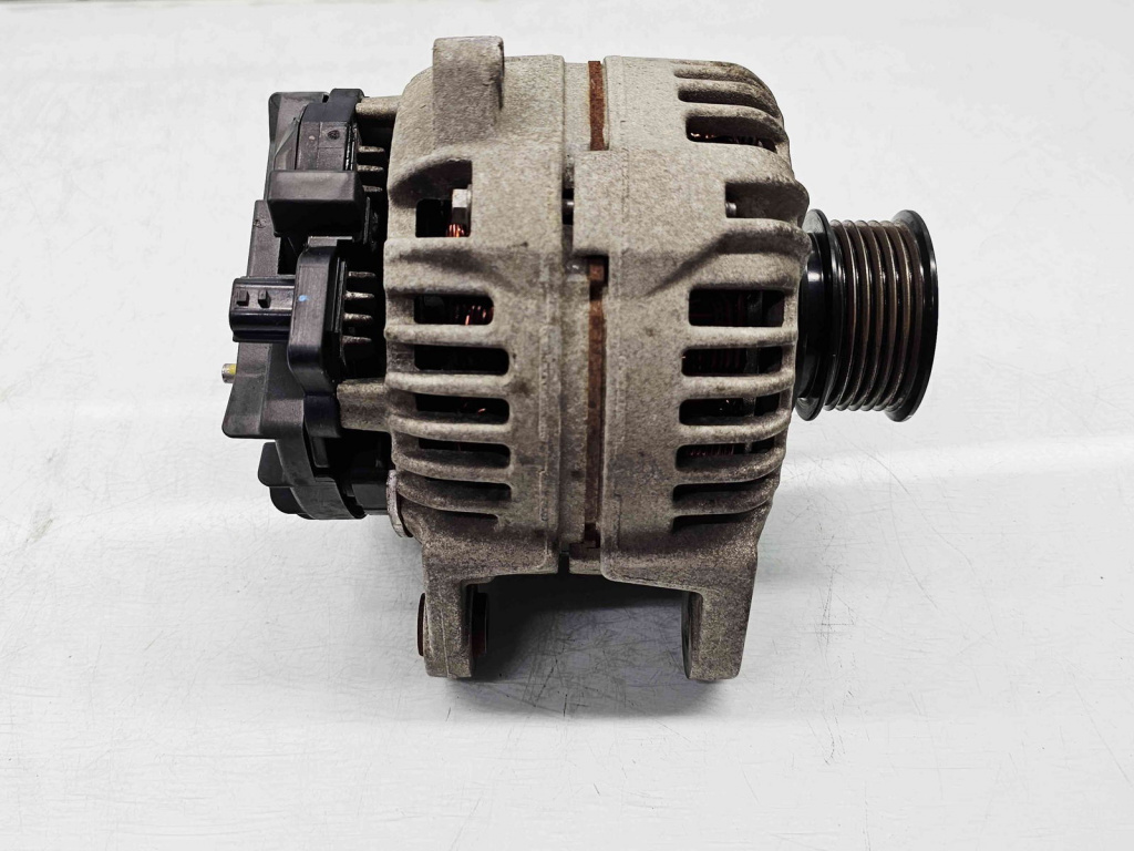 Alternator Renault Megane 3 [Fabr 2008-2015] 8200660025-A / 0124425070 1.6 Benz K4M838 81KW / 110CP