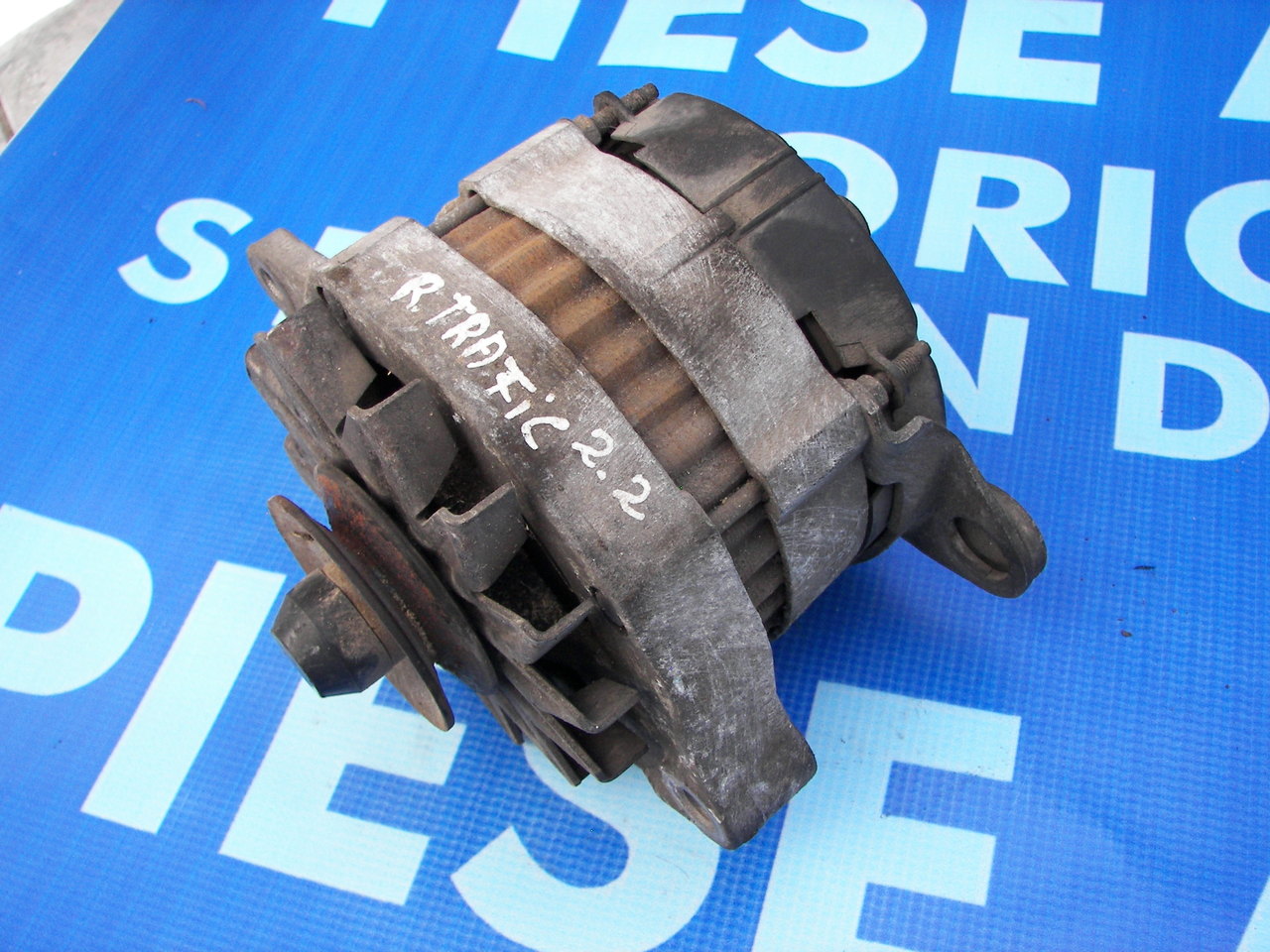 Alternator Renault Trafic ; Valeo 2105243 /60A