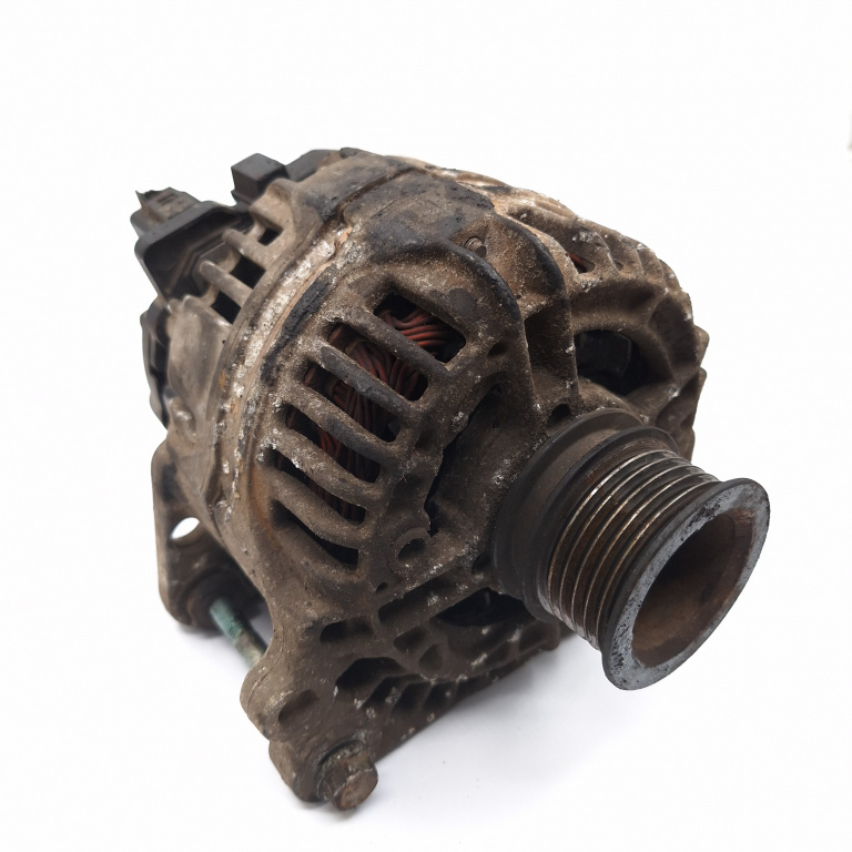 Alternator Skoda Fabia 1 1999-2007 1.2 Azq Benzina 037903025M, 0124325013, 124325013 Bosch