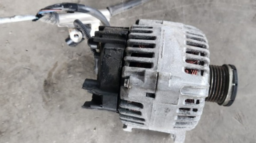 Alternator Skoda Fabia 1.2 TSI 2009 2010 2011 2012 cod 03F903023E