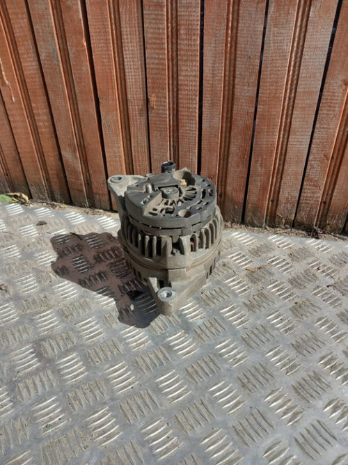 Alternator skoda fabia 1. 4 benzina an 2001 cod 047903015Q