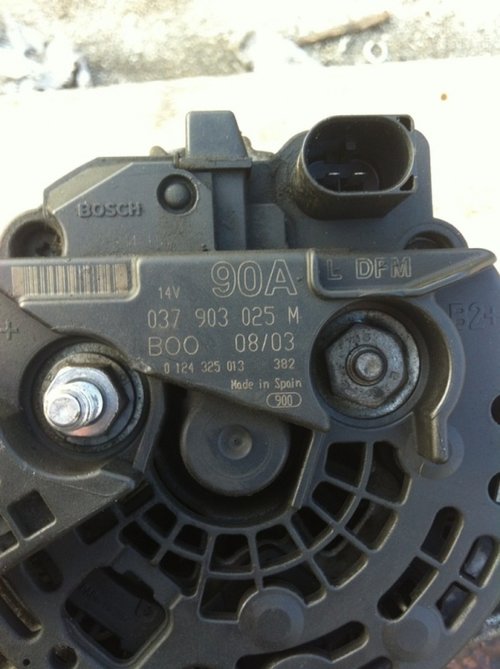 Alternator Skoda Fabia 1 4 Mpi Aqw 68 De Cai Cod 037903025m