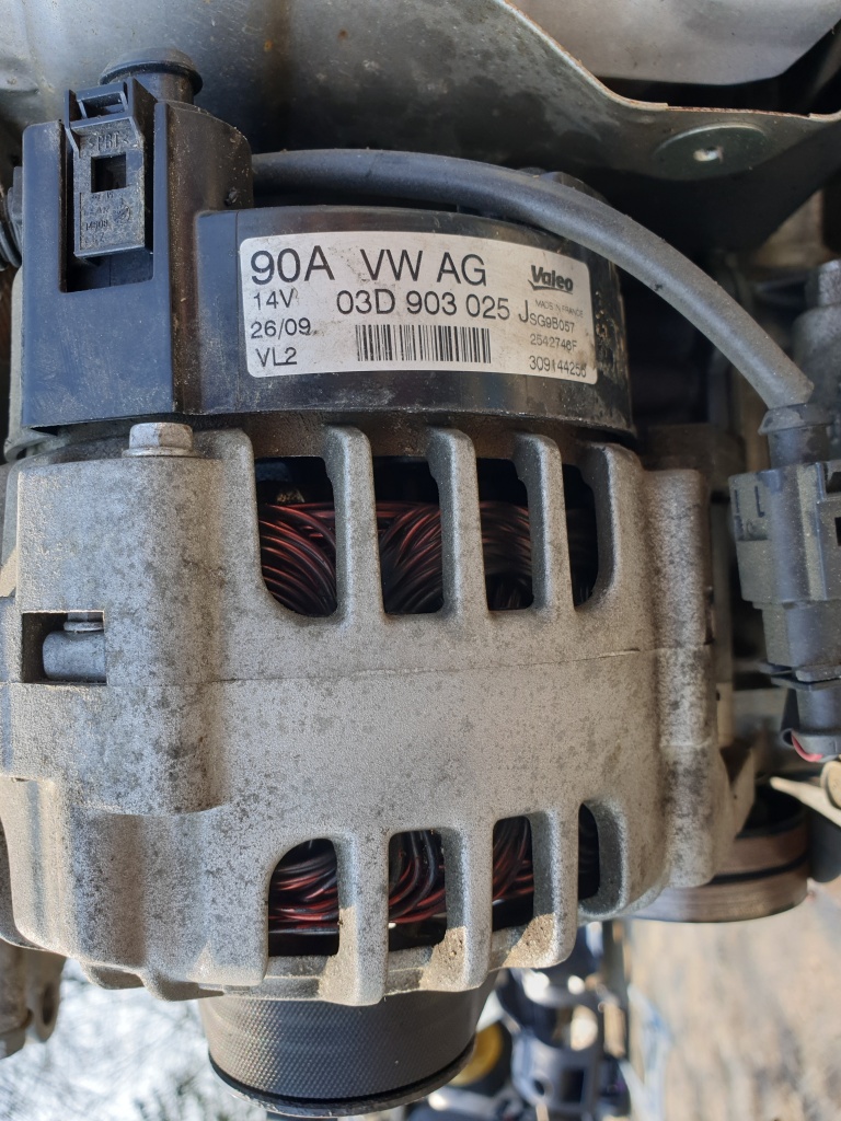 Alternator Skoda Fabia 2 an 2009 1,2HTP 90A cod 03D903025J
