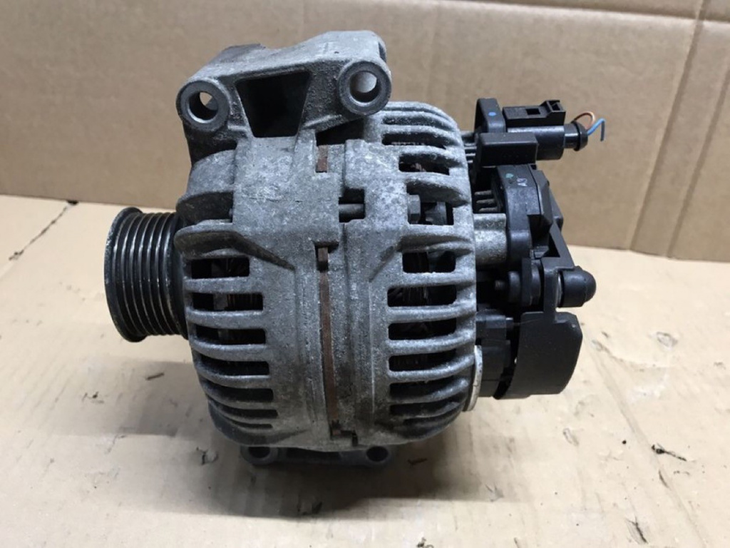 Alternator skoda Octavia 1.8TSI combi 2010 (06B903016AB)