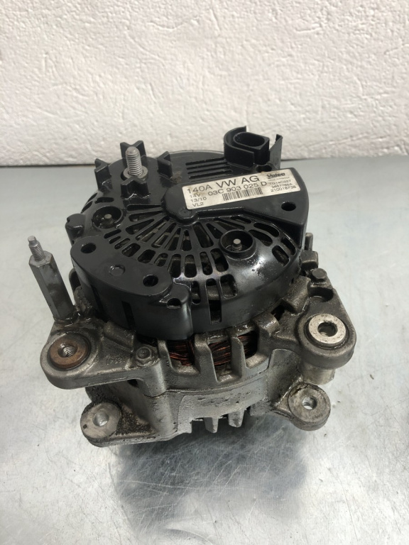 Alternator Skoda Octavia Facelift 1.4 TSI sedan 2010 (02C903025D)