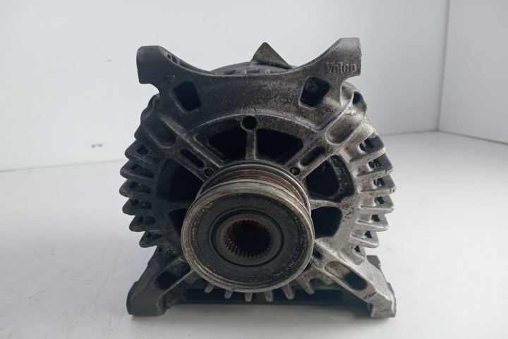 Alternator TG15C057 Mercedes-Benz A-Class W169 [2004 - 2008]