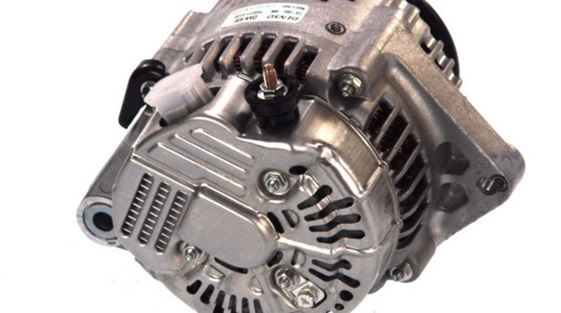 Alternator TOYOTA AVENSIS Liftback (_T22_) DENSO DAN939