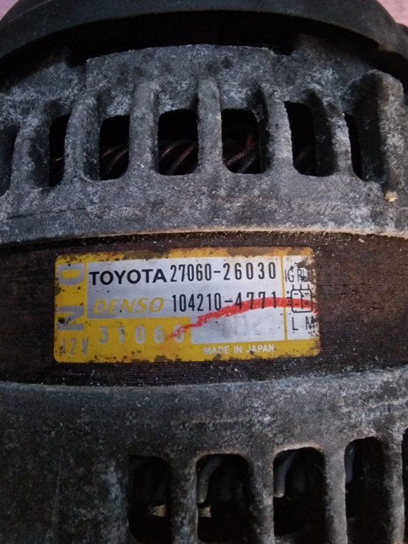 Alternator Toyota Rav 4 2.2D-CAT Lexus Is220 27060-26030
